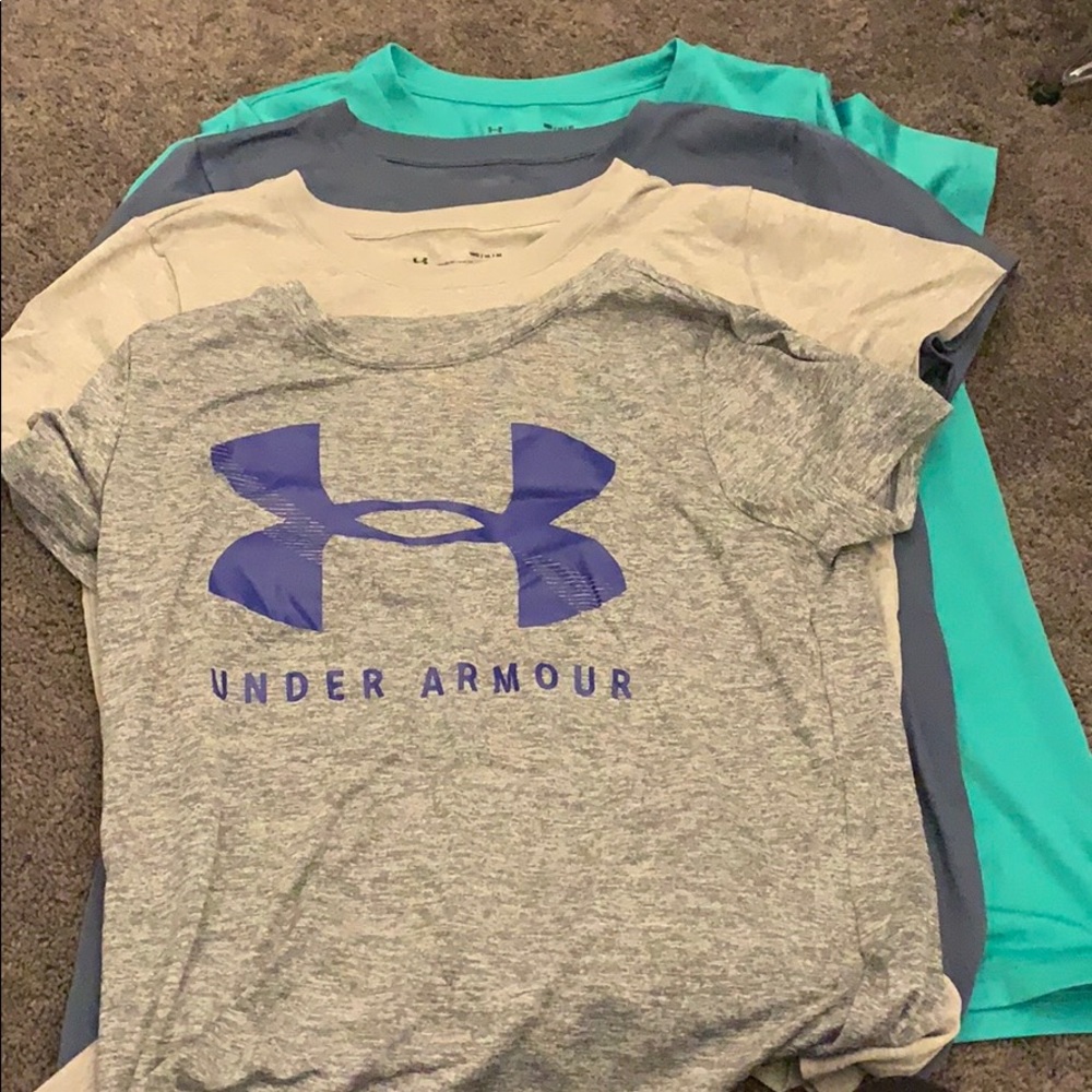4 under armour tee shirts